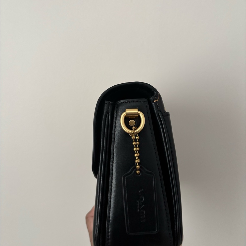 Coach Cassie 19 - Black and Tan Leopard Print Crossbody Bag - Picture 2 of 7